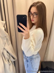 Free to subscribe renata_r this 18yo cute girl is able to do something part 458