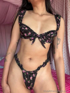 Do i distract you it s my honor part 1