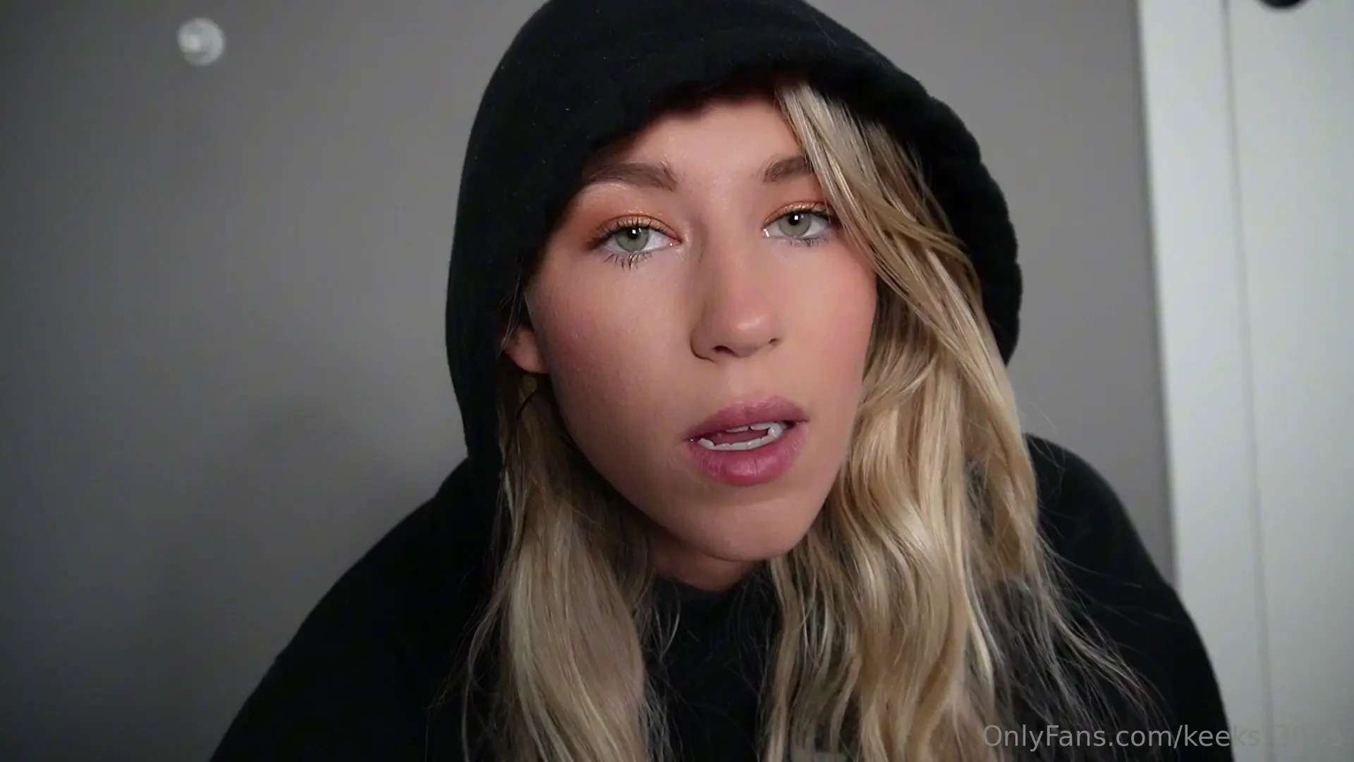 Horny for a bbc ugh i haven t been filled in so long i need a big 