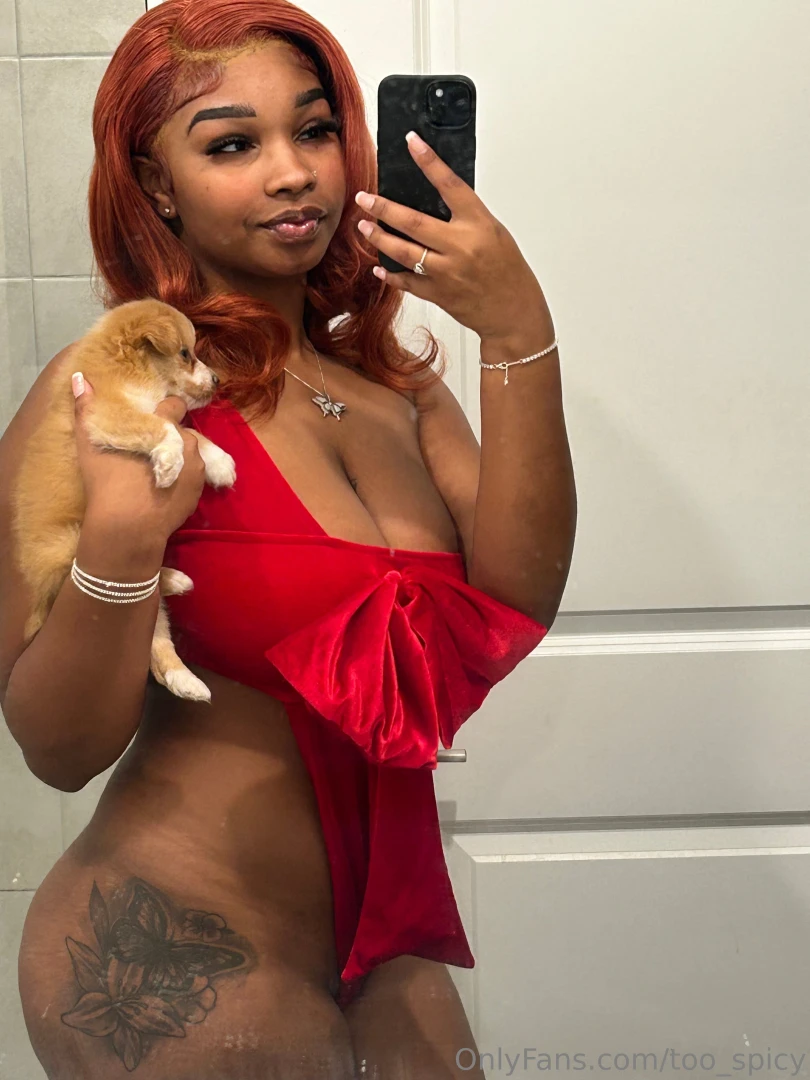 Just dropped my christmas special solo in my vip page i got extra 