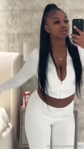 Wanna see my exclusive and hardcore videos come to my vip to get