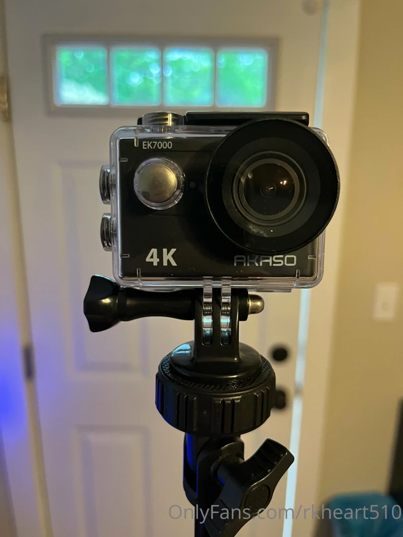 Got a new camera can t wait to make some delicious content with it 