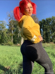 Love to show you my big butt part 3