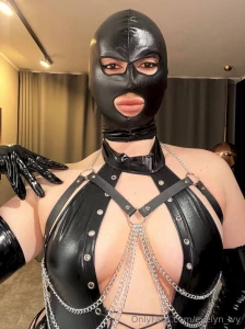 Iwantuslave i am mistress bella queen of your filthiest fantasies want part 5