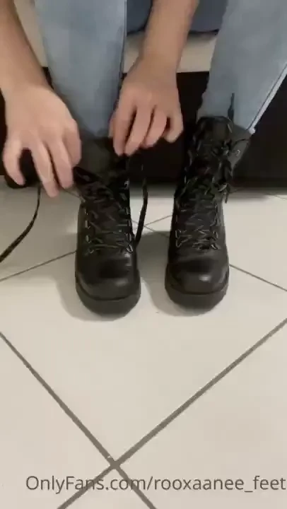 Shoe and sock remove 