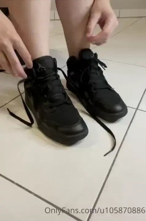 Shoes and sock smell 