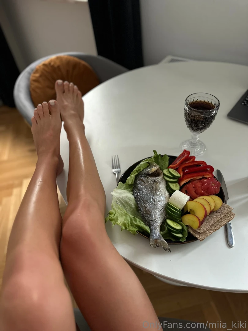 How about a romantic dinner 
