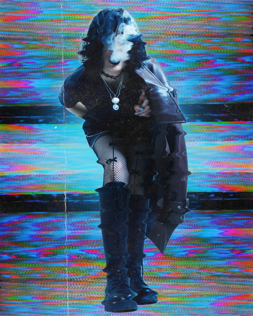 Aaaaaand i m done editing this set here s some nudes 3 put a like on part 4 