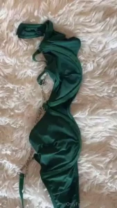 Matching my plug to my panties