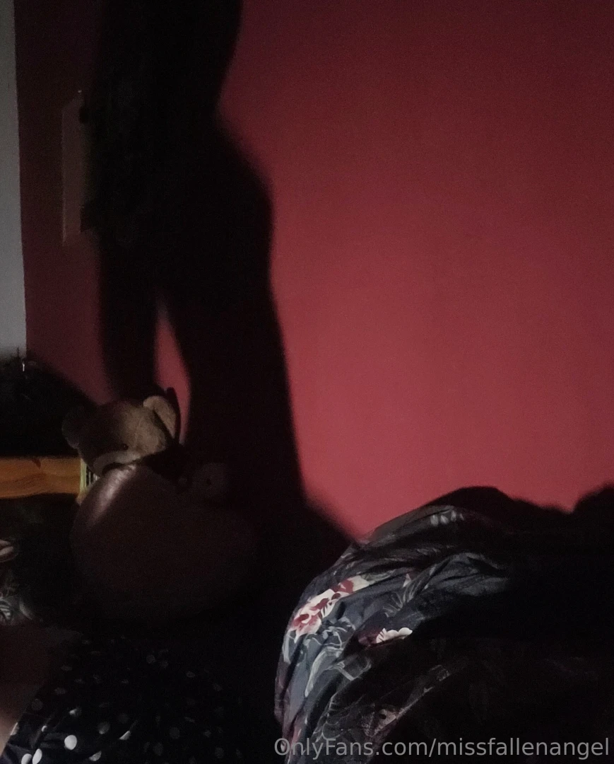 I hope i ll be able to save up enough money to buy a new phone i would 