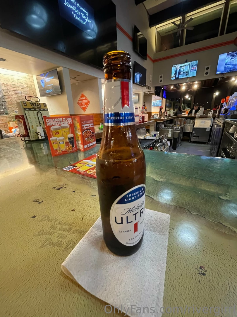 Hooters titties and beer after filming pure happiness 