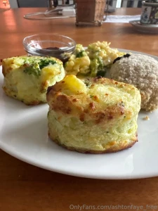 Camera roll dump check out all my spicy content ashtonfaye