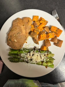 Slice of life check out my spicy content on ashtonfaye