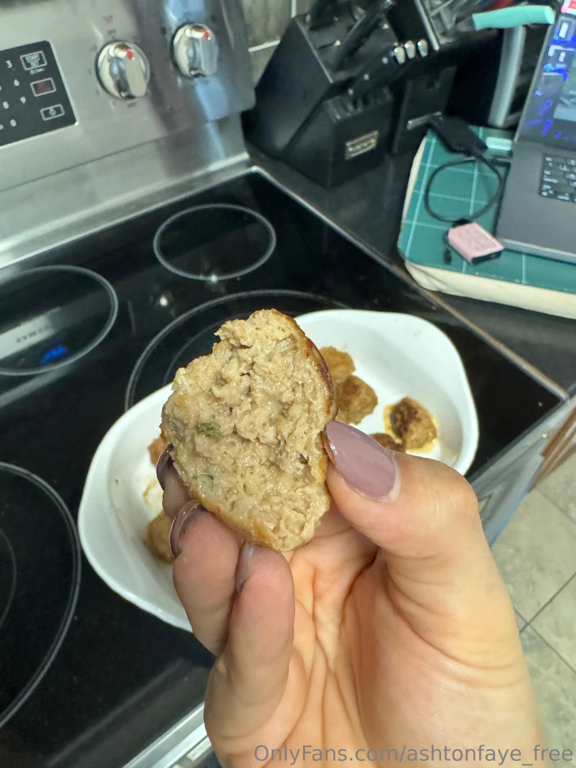 Slice of life check out my spicy content on ashtonfaye part 3 