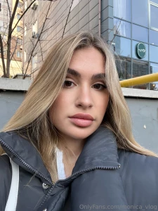 Hopefully the last cooler days how do you keep warm can you tell me