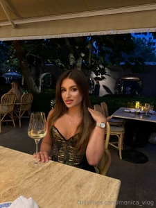 What makes the perfect evening for you a cozy atmosphere delicious