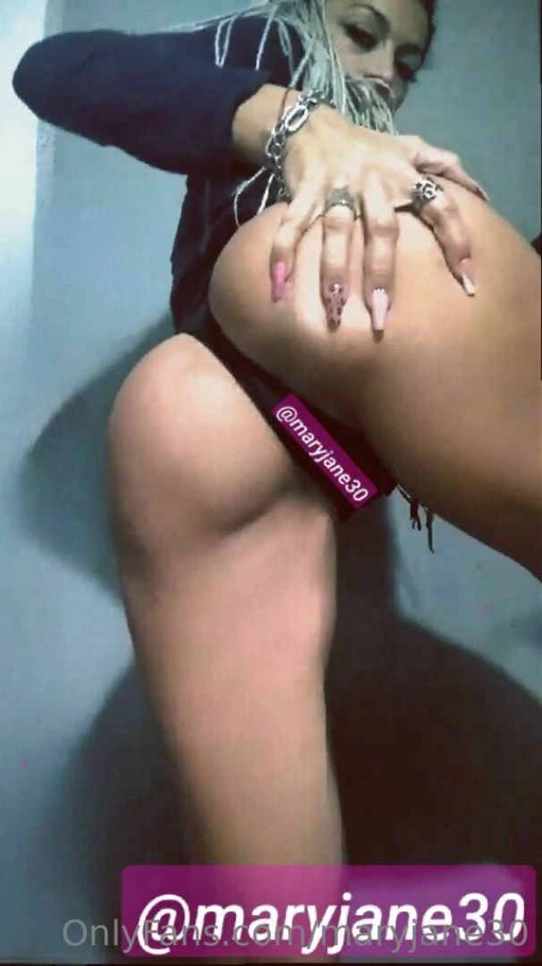 Hi love which photo do you like the most part 1 