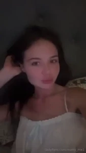 I m lying here bored will you cheer me up tonight