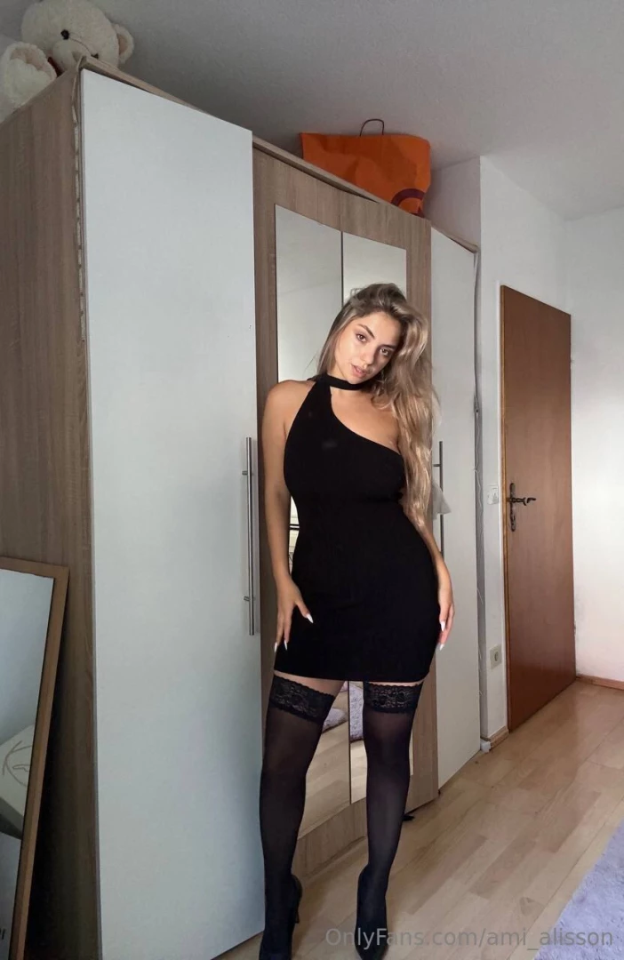 Now this is my favorite outfit write in the comments this if you also 