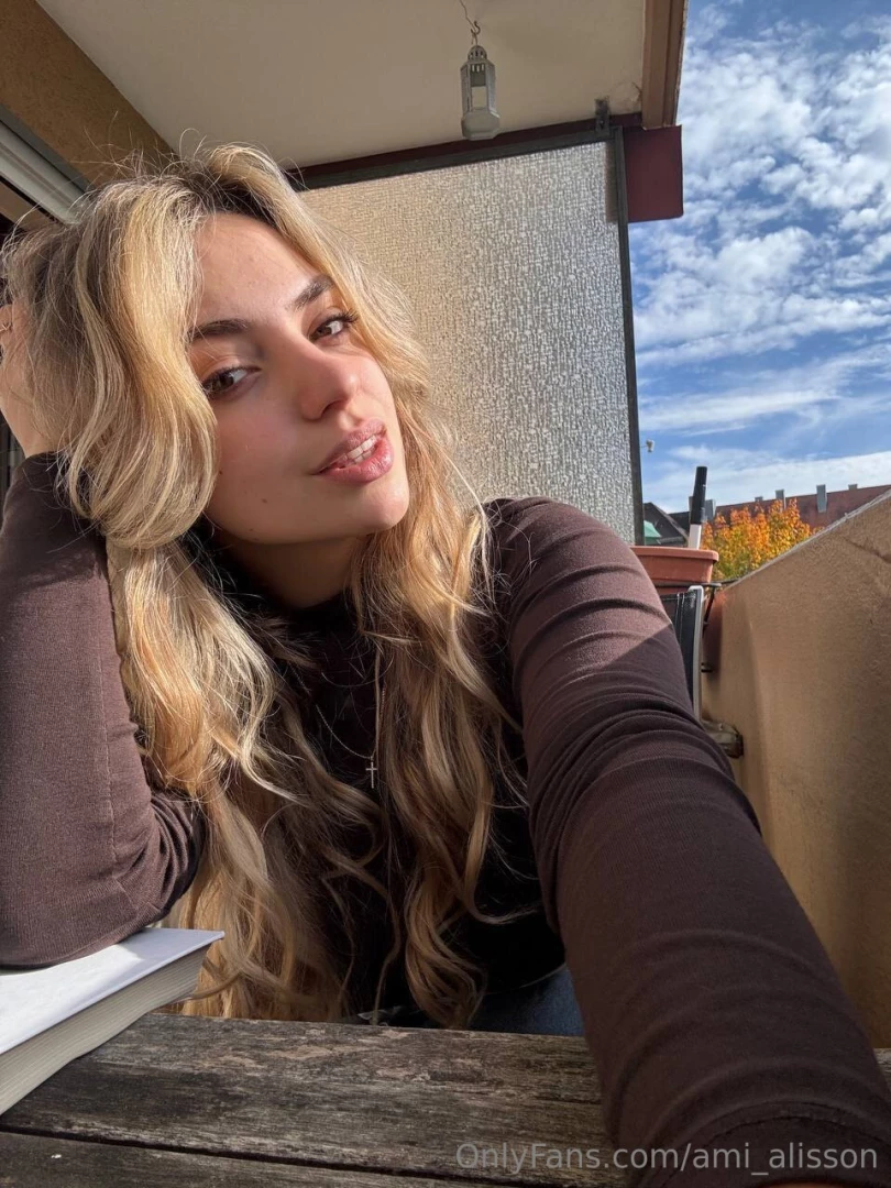 Sometimes i need to be alone and no it has nothing to do with a bad 