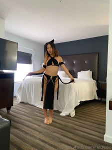 Happy halloween help me choose a costume for tonight i tried the top 2 part 4