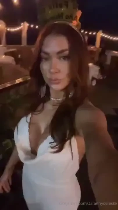 Do you like my outfit if you vote make sure you like the post too 