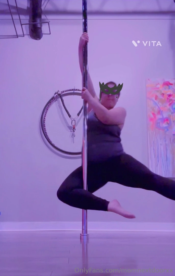 Loving this sexy spin see the video on my vip page 