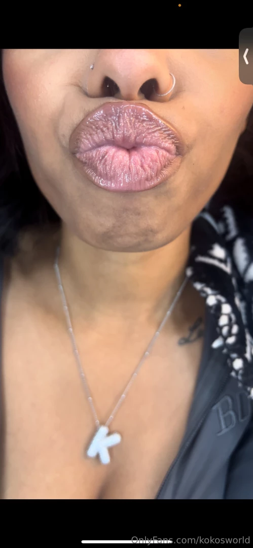 Do you like my big pretty lips what do you want me to do with them 