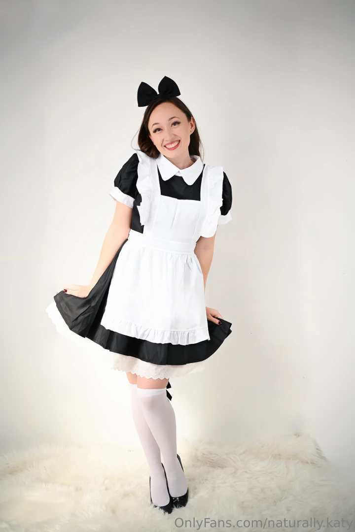 I think this apron is getting a little too hot to clean in don t you 