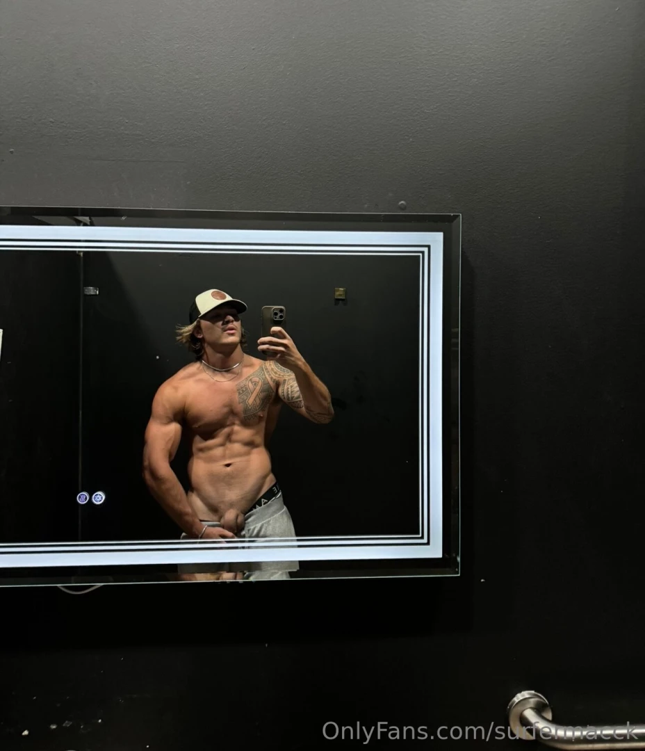 Do you ever get horny in the gym 