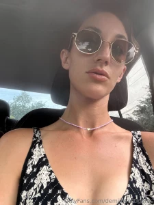 I m bored who wants to play with me part 1