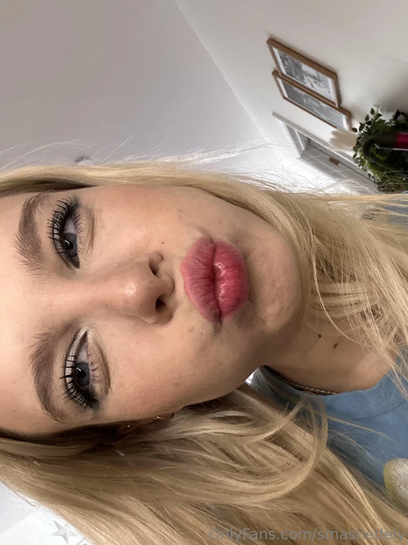 A kiss just for you 