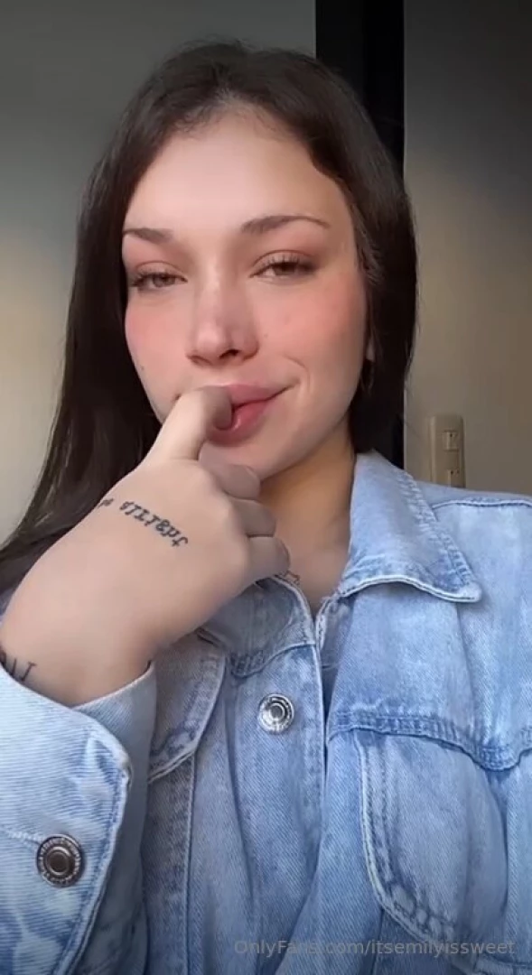 How boring is among us when i never get the impostor how can i get it 