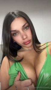 I wanted to match my dress with my eyes i m a girl that looks perfect