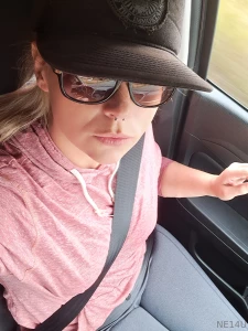 Weekends are made for hikes and nature gonna go photo hunting a