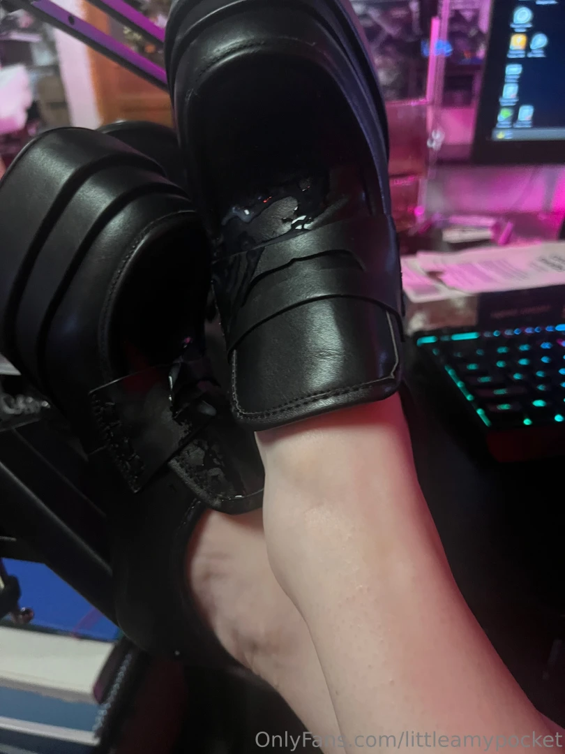 I made him show me how much he loves my new heels part 4 