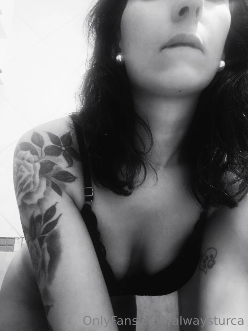 I m here to please you and make you forget all your worries why don t 