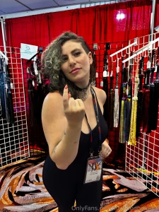 Send me a dm if you can handle the fun