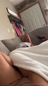 Hmu for sexting sessions im horny