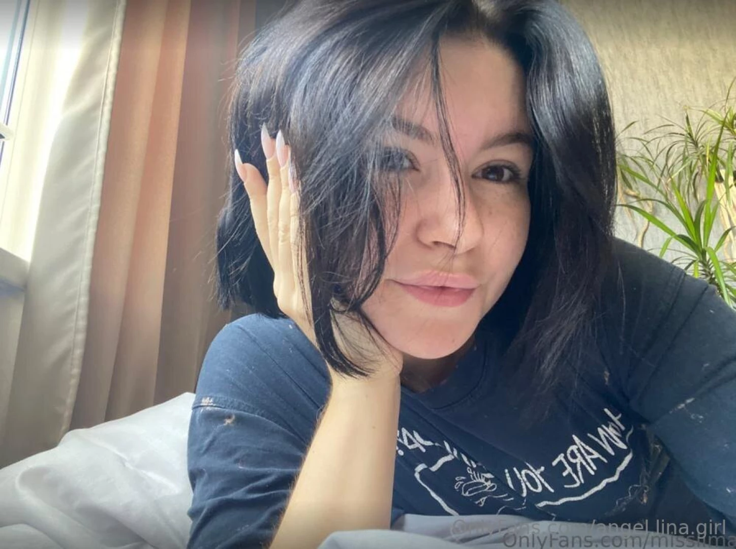 Hot brunette misslima loves to have fun alone at home she will give part 31 