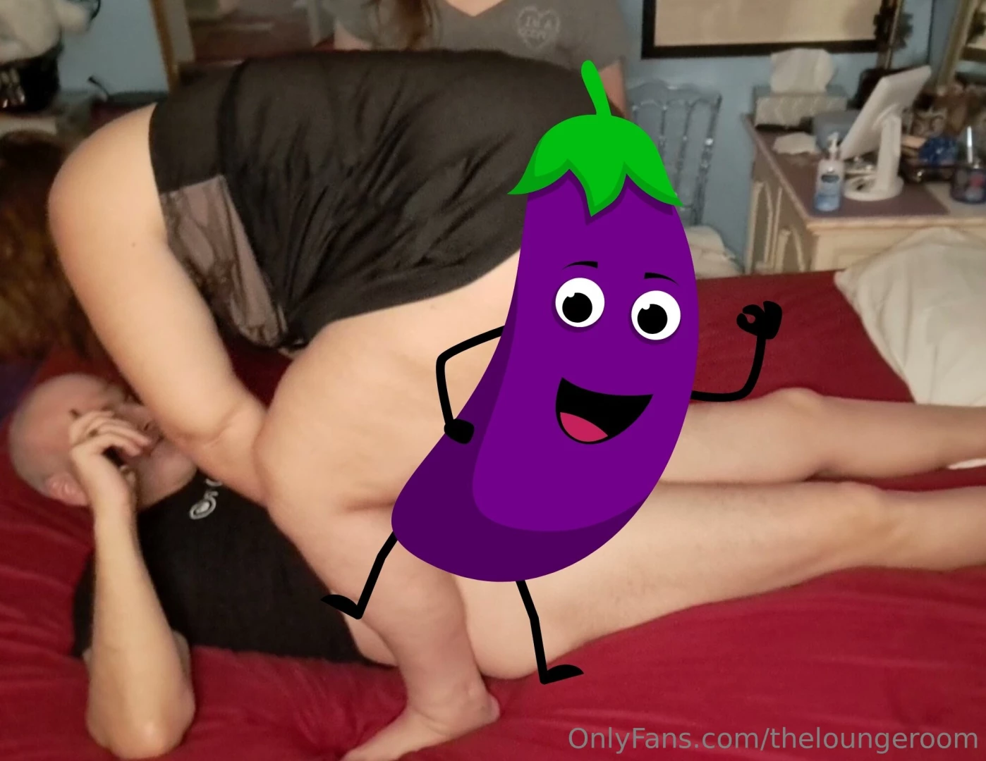 Ummm i think i will just have a seat right here and put my feet up 