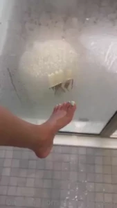 Clean them toes