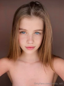 Dariadollface is wet right now dariadollface she loves doggy subscribe part 105