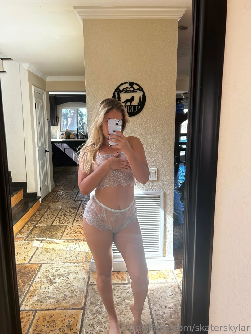 Imagine me teasing you leaving you wanting more can you handle it 