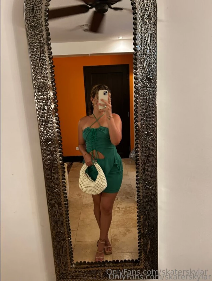 Having a blast but i d prefer to have your blast so dm me and i ll 