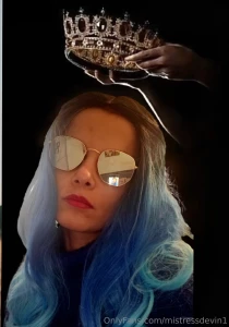 Buzlar krali ene h rmetini sun