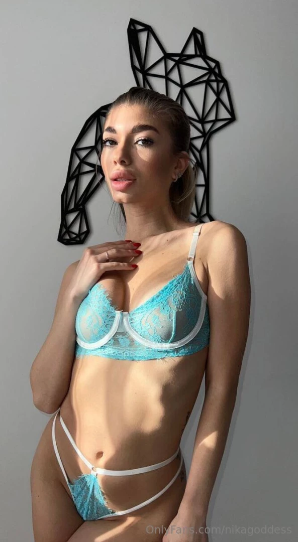 Flirtyfoxx gorgeous doll for your hot desires she loves to show off part 260 