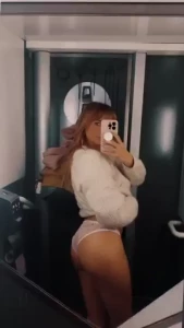 Aller retour en tgv passage aux toilettes oblig part 1