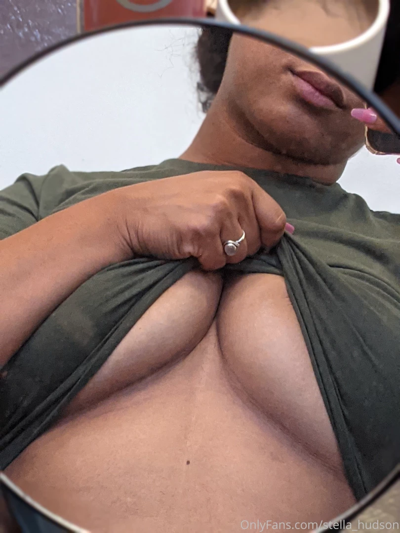 Just a peak tip on this post to get full tits in your inbox 