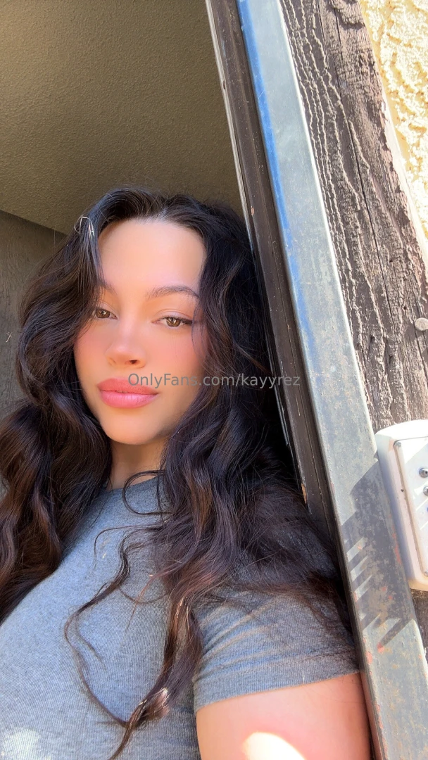 My eyes just told you a secret bet you can t guess it 